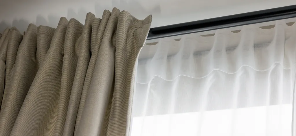 Pinch Pleat